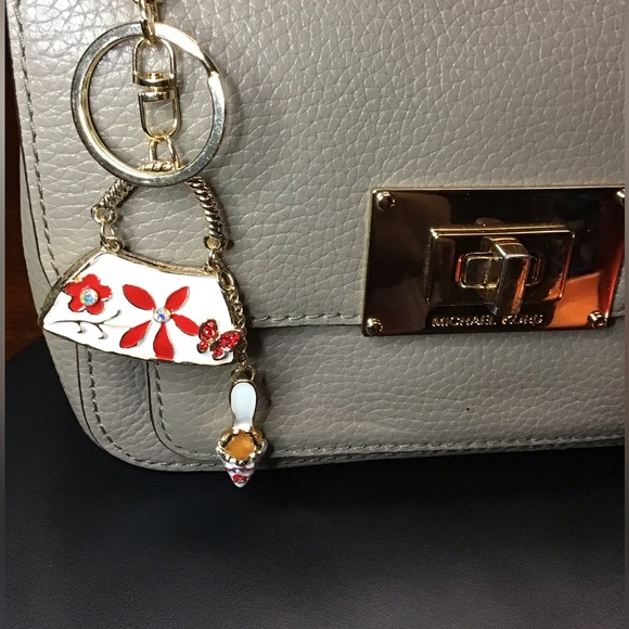 MINI FLOWER HANDBAG KEYCHAIN / CHARM - Picture 2 of 6